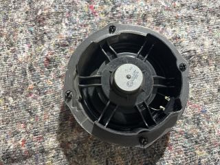 bontott SKODA OCTAVIA III Jobb első Hangszóró