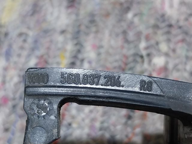 bontott SKODA OCTAVIA III Jobb első Külső Kilincs