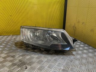 bontott SKODA OCTAVIA III Jobb első Lámpabúra