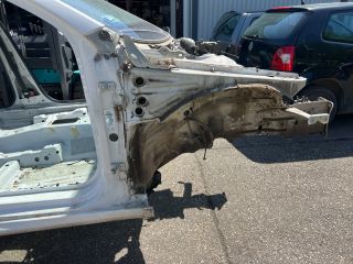 bontott SKODA OCTAVIA III Jobb első Negyed Karosszéria Csomag