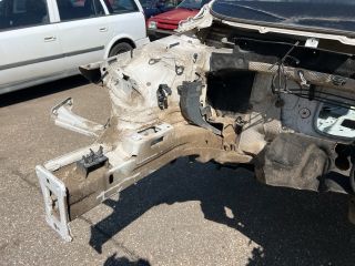 bontott SKODA OCTAVIA III Jobb első Negyed Karosszéria Csomag