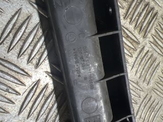 bontott SKODA OCTAVIA III Jobb első Oldal Lökhárító Tartó (Műanyag)