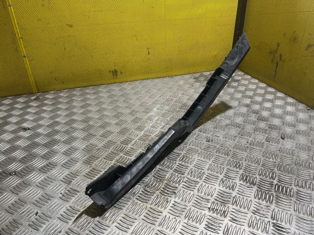 bontott SKODA OCTAVIA III Jobb első Oldal Lökhárító Tartó (Műanyag)