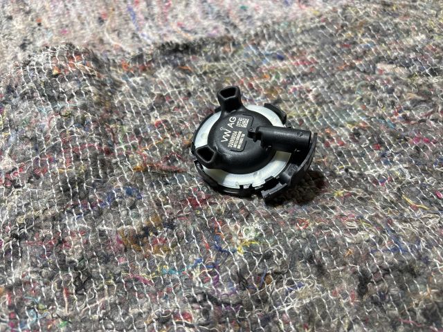 bontott SKODA OCTAVIA III Jobb első Oldal Ütközés Érzékelő