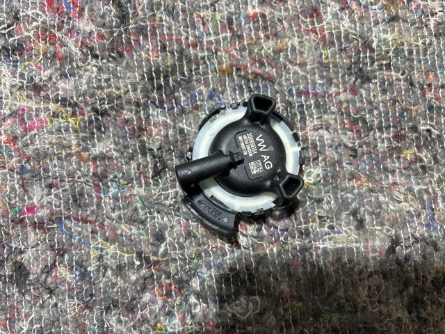 bontott SKODA OCTAVIA III Jobb első Oldal Ütközés Érzékelő