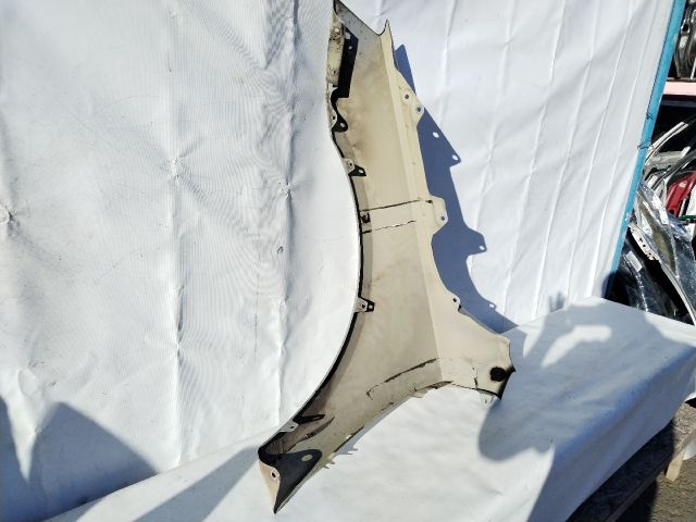 bontott SKODA OCTAVIA III Jobb első Sárvédő