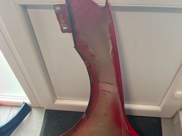 bontott SKODA OCTAVIA III Jobb első Sárvédő