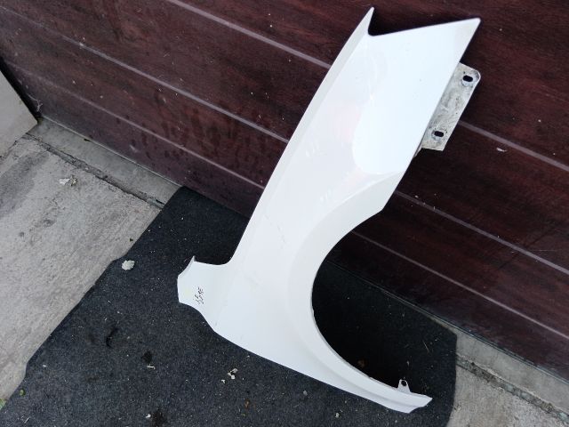 bontott SKODA OCTAVIA III Jobb első Sárvédő