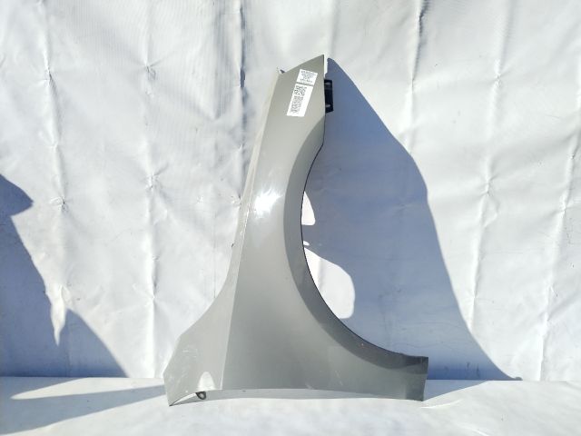 bontott SKODA OCTAVIA III Jobb első Sárvédő