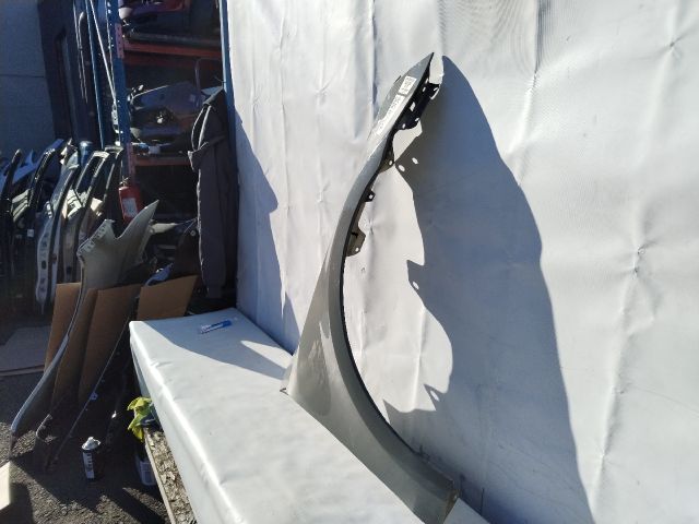 bontott SKODA OCTAVIA III Jobb első Sárvédő