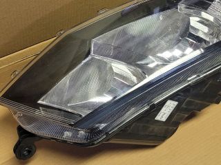 bontott SKODA OCTAVIA III Jobb Fényszóró