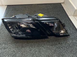 bontott SKODA OCTAVIA III Jobb Fényszóró