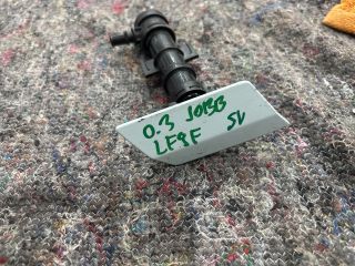 bontott SKODA OCTAVIA III Jobb Fényszórómosó Fúvóka