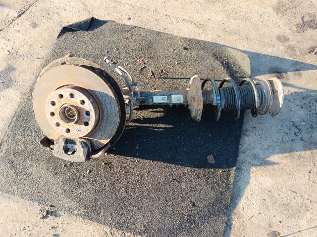 bontott SKODA OCTAVIA III Jobb Gólyaláb Csonkállvánnyal