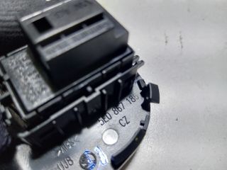 bontott SKODA OCTAVIA III Jobb hátsó Ablakemelő Kapcsoló