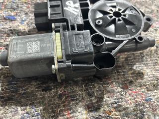 bontott SKODA OCTAVIA III Jobb hátsó Ablakemelő Motor