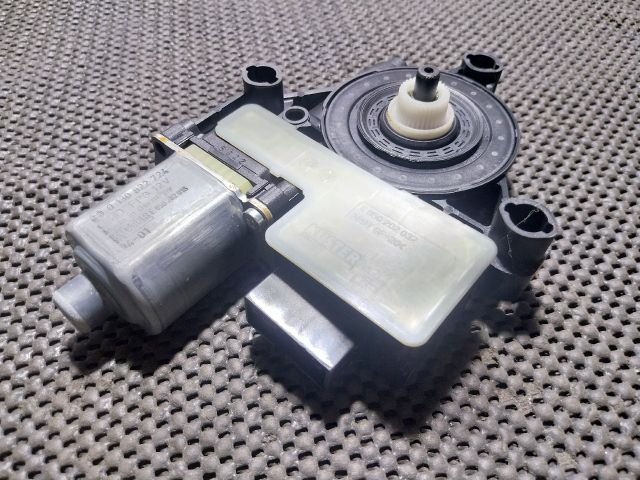 bontott SKODA OCTAVIA III Jobb hátsó Ablakemelő Motor