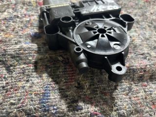 bontott SKODA OCTAVIA III Jobb hátsó Ablakemelő Motor