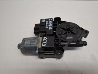 bontott SKODA OCTAVIA III Jobb hátsó Ablakemelő Motor