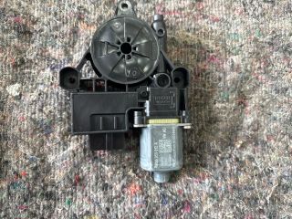 bontott SKODA OCTAVIA III Jobb hátsó Ablakemelő Motor