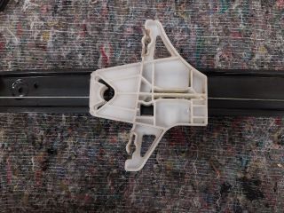 bontott SKODA OCTAVIA III Jobb hátsó Ablakemelő Szerkezet (Elektromos)