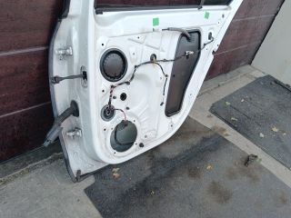 bontott SKODA OCTAVIA III Jobb hátsó Ajtó (Részeivel)