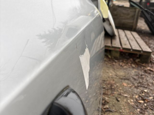 bontott SKODA OCTAVIA III Jobb hátsó Ajtó (Részeivel)