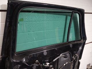 bontott SKODA OCTAVIA III Jobb hátsó Ajtó (Részeivel)