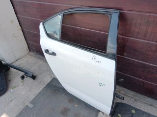 bontott SKODA OCTAVIA III Jobb hátsó Ajtó (Részeivel)