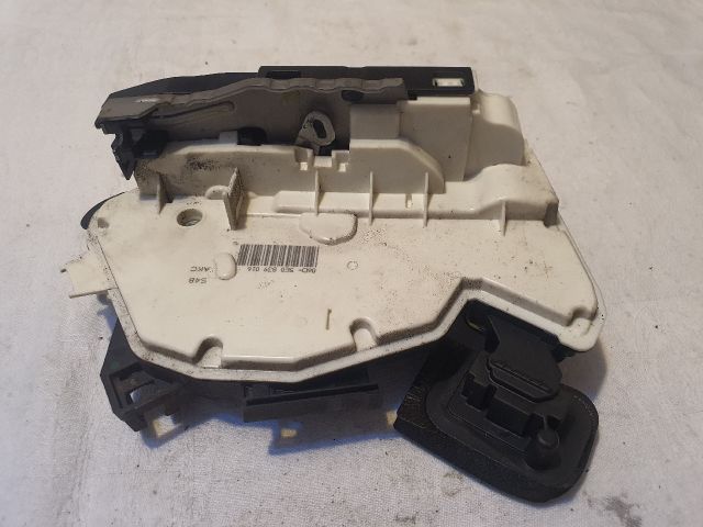 bontott SKODA OCTAVIA III Jobb hátsó Ajtózár