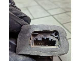 bontott SKODA OCTAVIA III Jobb hátsó Ajtózár