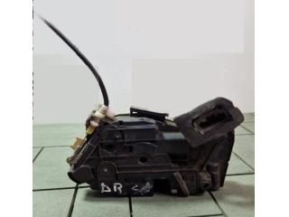 bontott SKODA OCTAVIA III Jobb hátsó Ajtózár