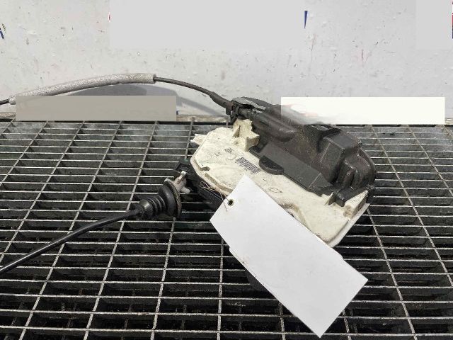 bontott SKODA OCTAVIA III Jobb hátsó Ajtózár