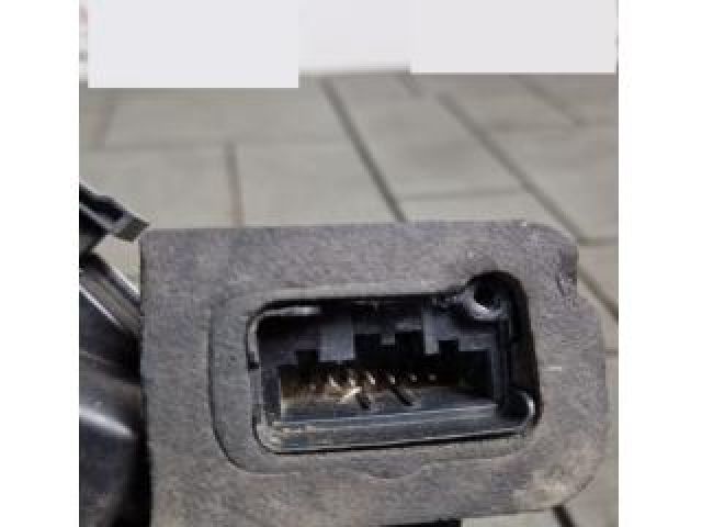 bontott SKODA OCTAVIA III Jobb hátsó Ajtózár