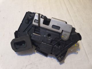 bontott SKODA OCTAVIA III Jobb hátsó Ajtózár