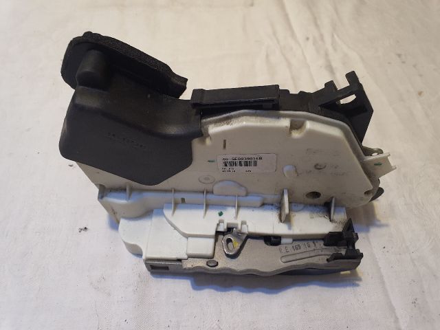 bontott SKODA OCTAVIA III Jobb hátsó Ajtózár