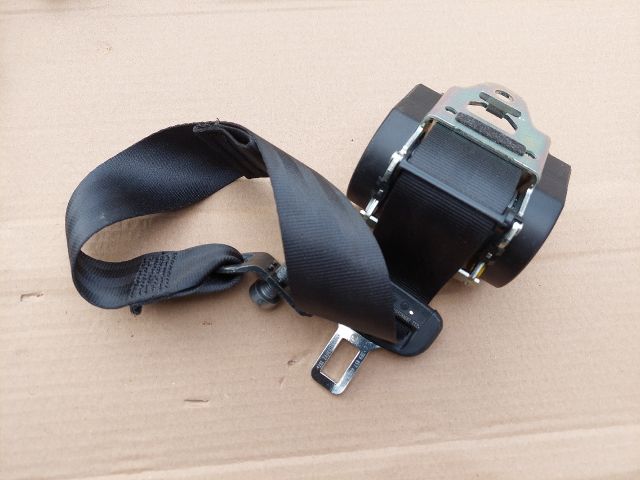 bontott SKODA OCTAVIA III Jobb hátsó Biztonsági Öv