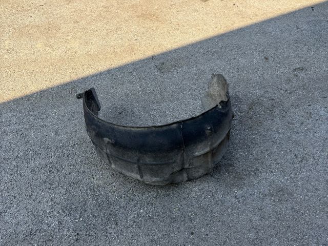 bontott SKODA OCTAVIA III Jobb hátsó Dobbetét (Kerékjárati, Műanyag)