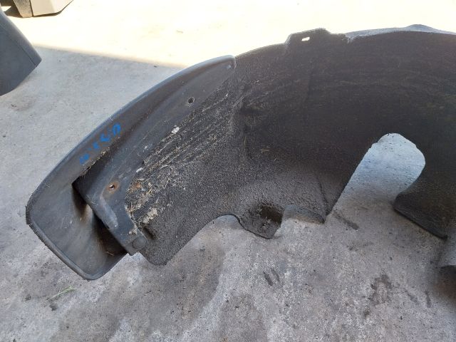 bontott SKODA OCTAVIA III Jobb hátsó Dobbetét (Kerékjárati, Műanyag)