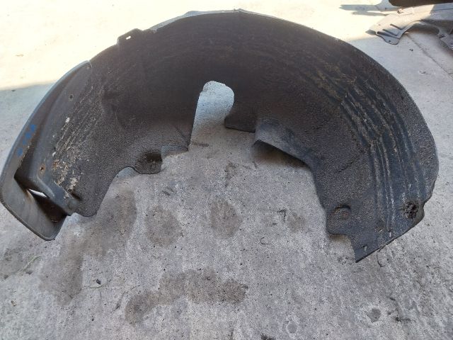 bontott SKODA OCTAVIA III Jobb hátsó Dobbetét (Kerékjárati, Műanyag)