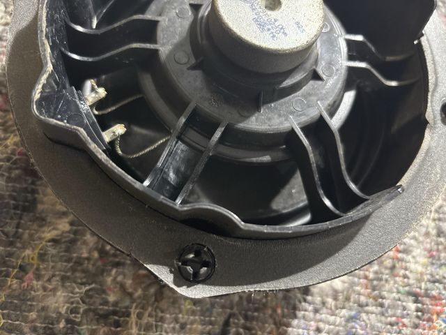 bontott SKODA OCTAVIA III Jobb hátsó Hangszóró