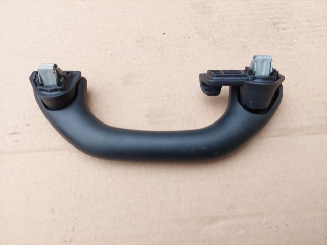 bontott SKODA OCTAVIA III Jobb hátsó Kapaszkodó (Felső)