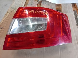 bontott SKODA OCTAVIA III Jobb Hátsó Lámpa