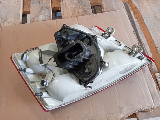 bontott SKODA OCTAVIA III Jobb Hátsó Lámpa