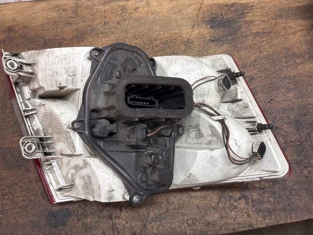 bontott SKODA OCTAVIA III Jobb Hátsó Lámpa