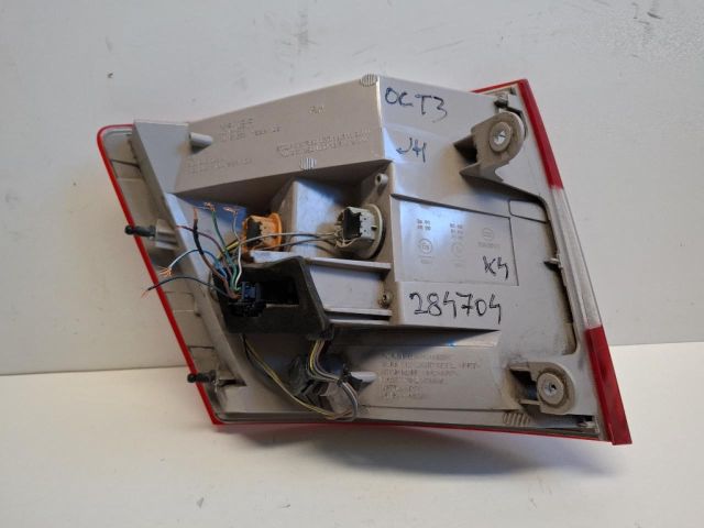 bontott SKODA OCTAVIA III Jobb Hátsó Lámpa