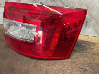 bontott SKODA OCTAVIA III Jobb Hátsó Lámpa
