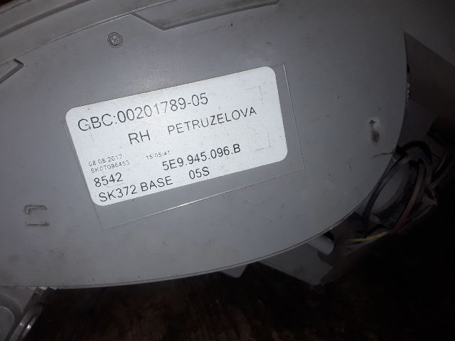 bontott SKODA OCTAVIA III Jobb Hátsó Lámpa