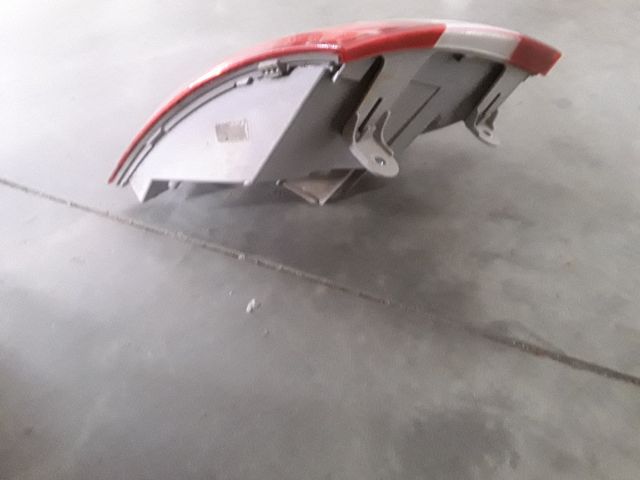 bontott SKODA OCTAVIA III Jobb Hátsó Lámpa