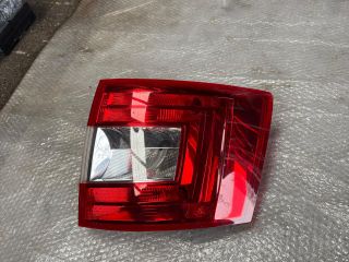 bontott SKODA OCTAVIA III Jobb Hátsó Lámpa